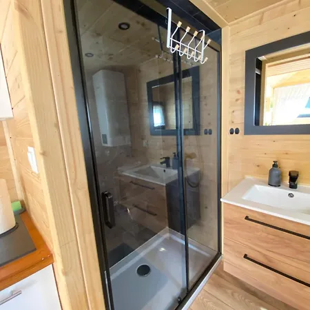Zdroj, Lesna Przystan - Tiny House Na Stoku * Krynica Zdroj